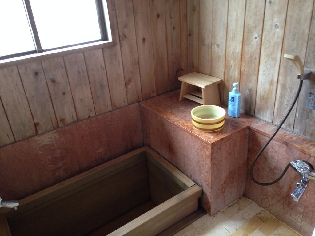 Osaki  Ryokan Bentenkaku חדר תמונה