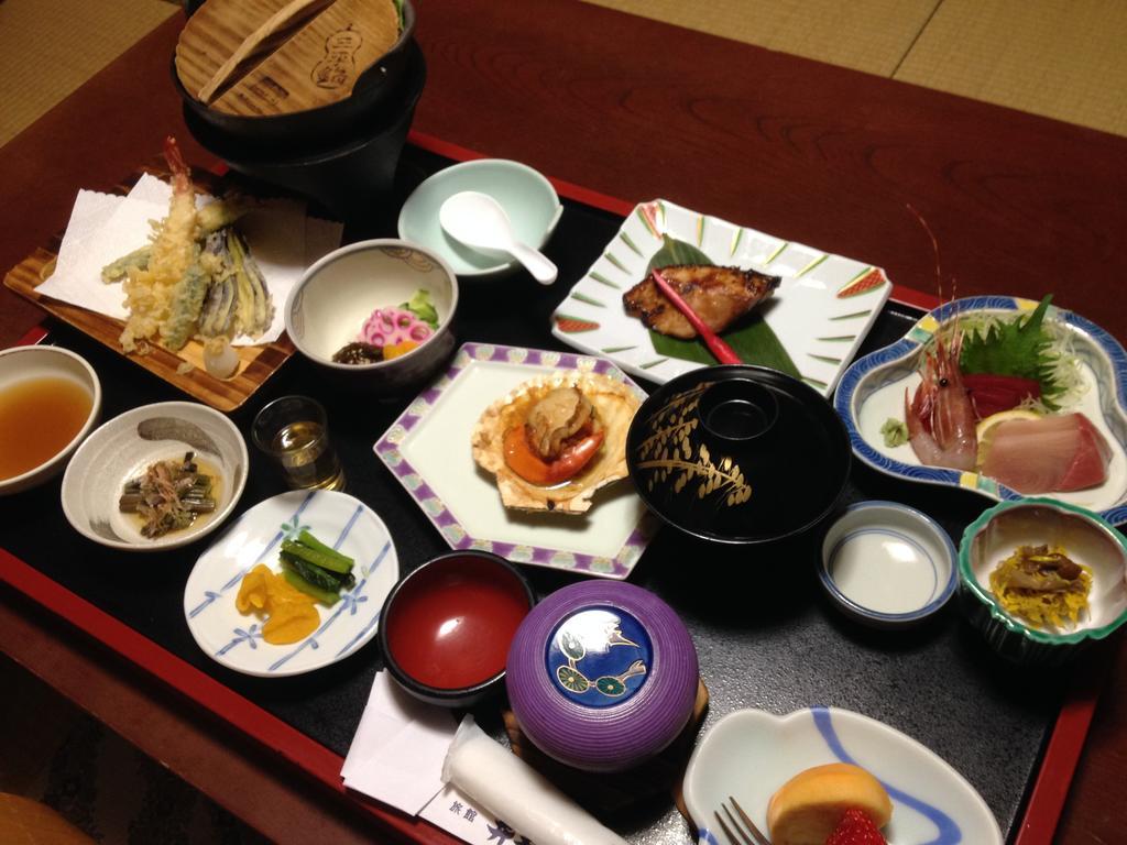 Osaki  Ryokan Bentenkaku חדר תמונה