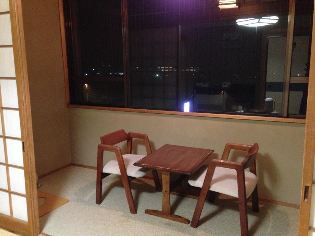 Osaki  Ryokan Bentenkaku חדר תמונה