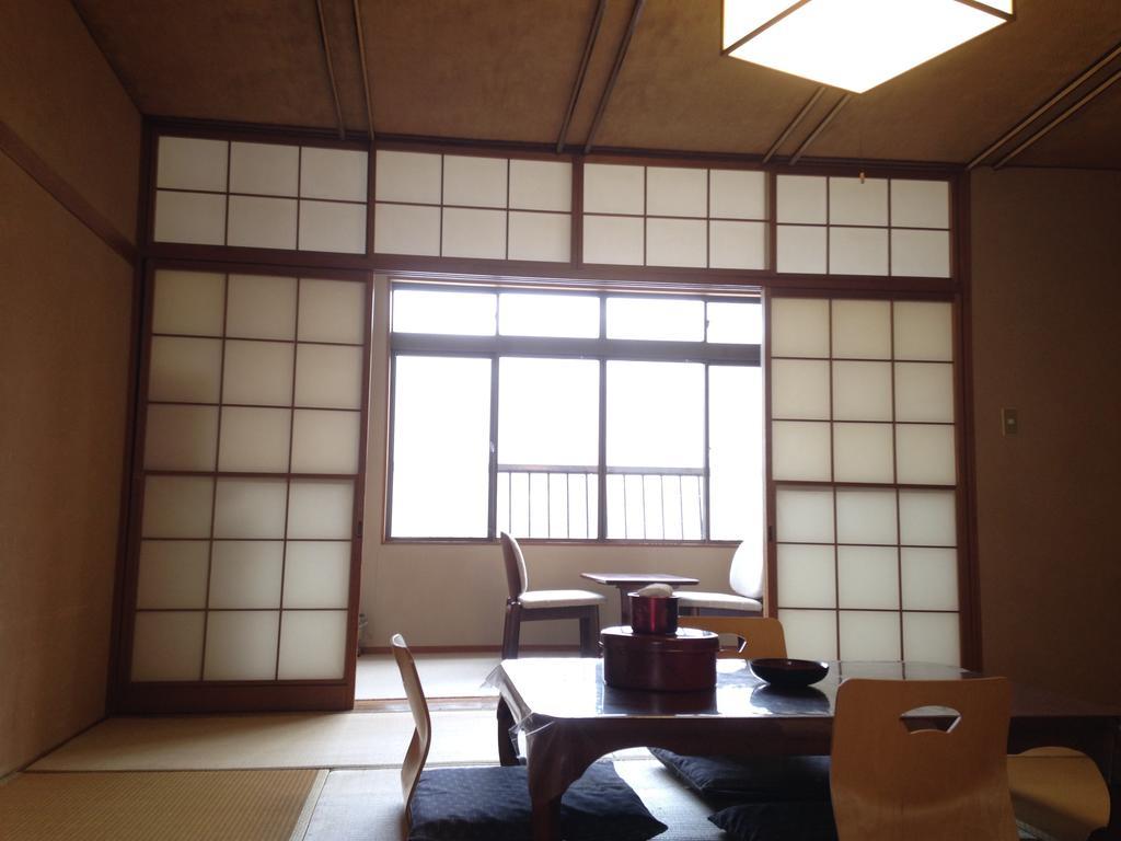 Osaki  Ryokan Bentenkaku חדר תמונה