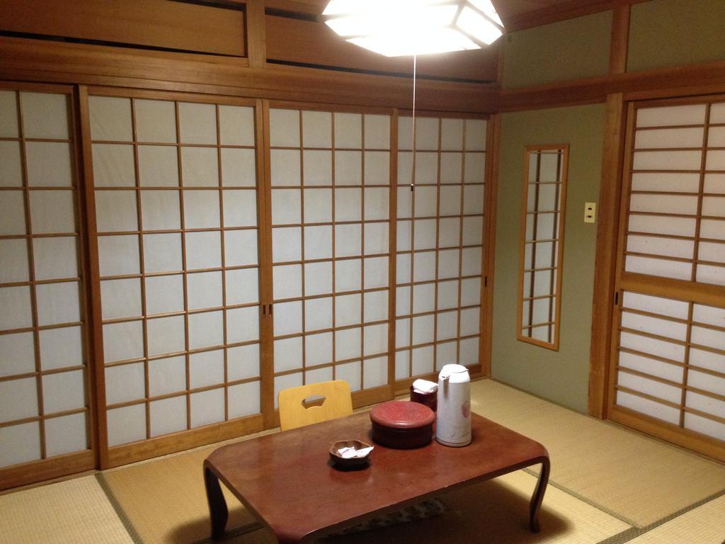 Osaki  Ryokan Bentenkaku חדר תמונה